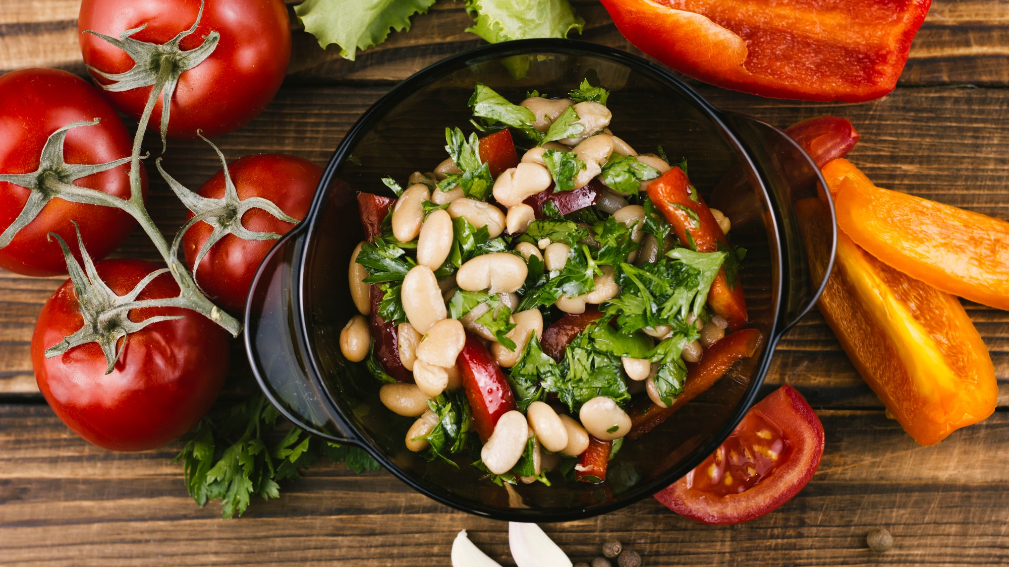 Aj po zdravých potravinách sa môže dostaviť nepokojný spánok.