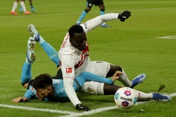 Stuttgart zatrzymał Bayer, ale lider powiększył przewagę