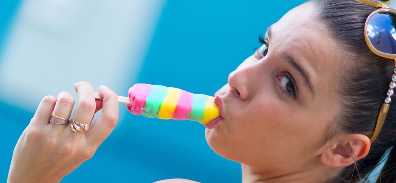 Głupi zakaz cofnięty. Znów można w nocy jeść lody