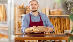 Czy piekarnie będą otwarte w Wigilię 2025? Gdzie kupić pieczywo 24 grudnia?