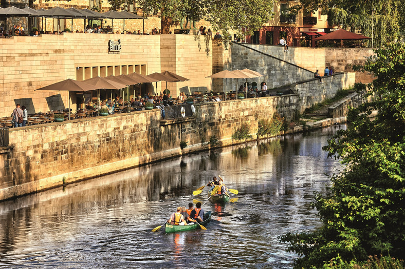 Wypoczynek nad brzegiem Leine (fot. HMTG/Christian Wyrwa)