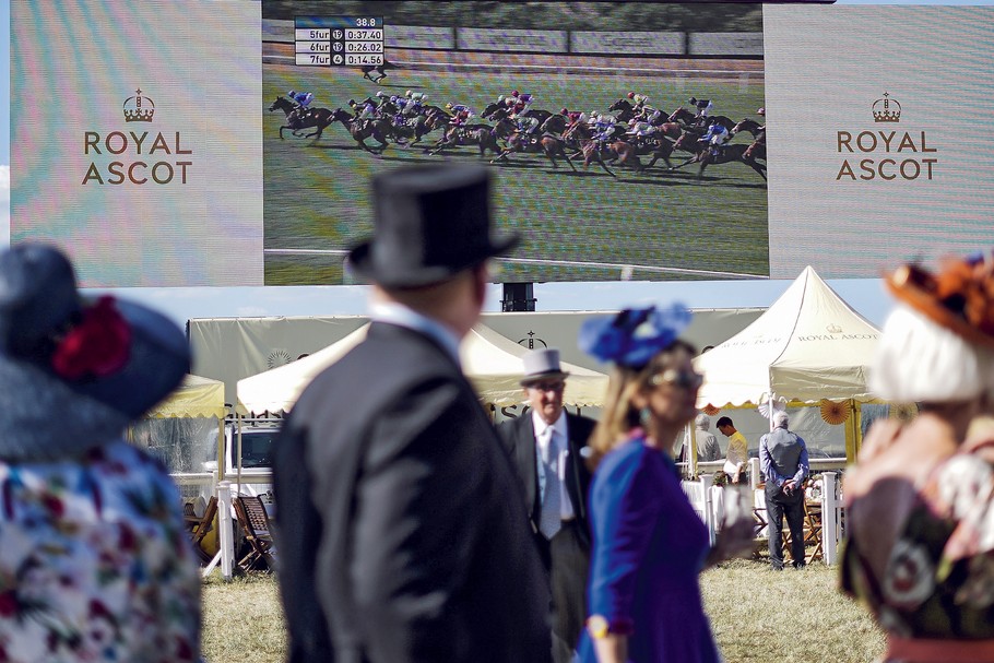 W Royal Ascot królują nie tylko ekstrawaganckie nakrycia głowy