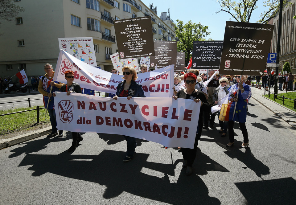 Ulicami Warszawy przeszedł marsz: "Jesteśmy i będziemy w Europie"