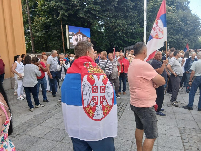 Okupljanja građana protiv blokada