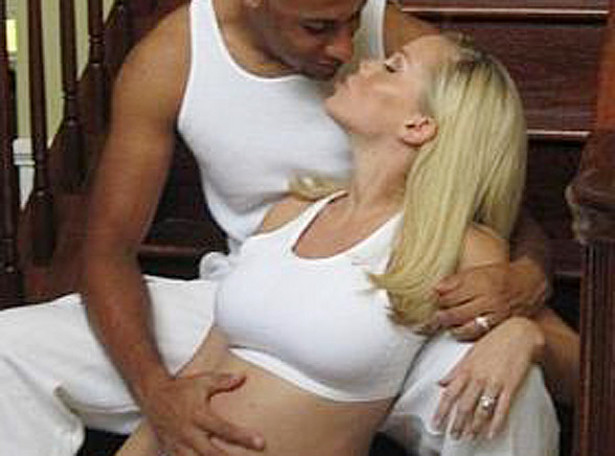 Kendra Wilkinson w ciążowej sesji