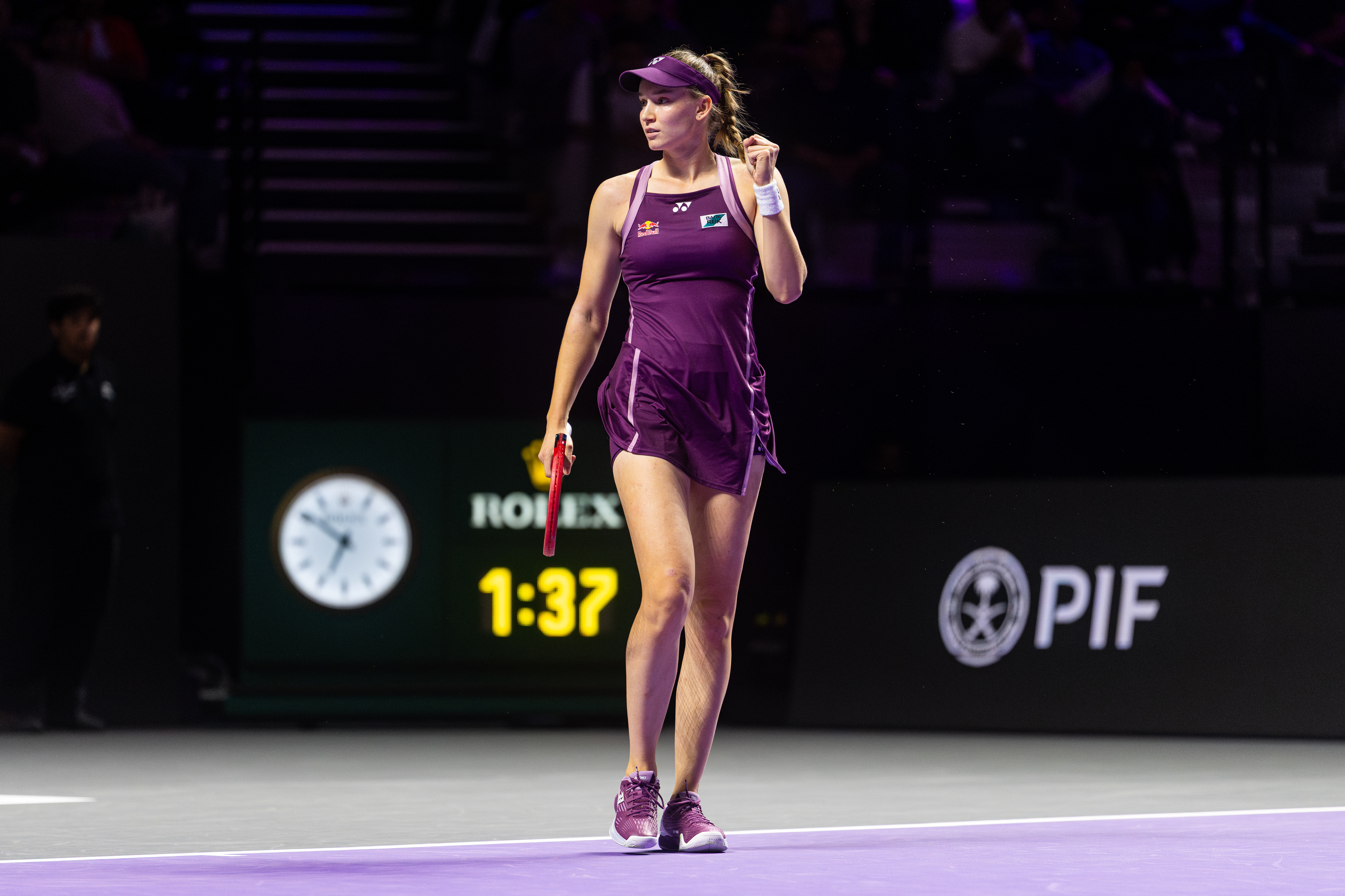 Rybakina renverse Swiatek 3-6, 6-1, 6-0 aux Finales WTA à Riyad