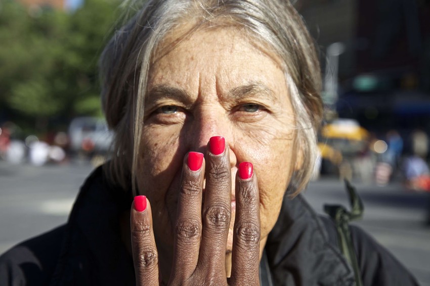 U stvaranju serije fotografija "The Guardian" učestvovali su ljudi različite rase, pola i starosti (FOTO: Joy Mckinney)