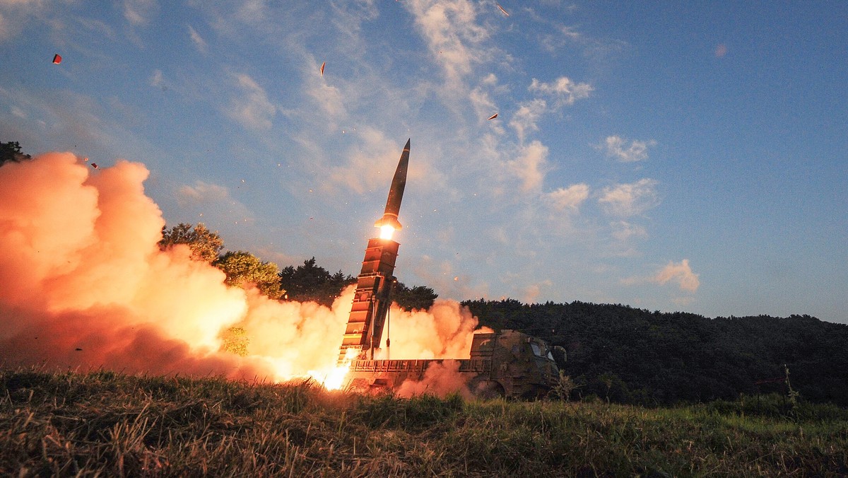 Korea Północna wystrzeliła niezidentyfikowany pocisk w kierunku Morza Japońskiego [Źródło: Onet]