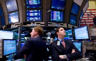 Na europejskich giełdach spadki indeksów