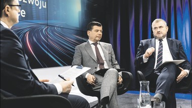 inwestycje infrastrukturalne nabierają tempa, przedsiębiorcy zgłaszają