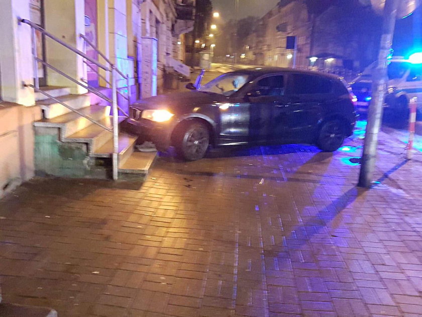 Uciekali przed policją w centrum Zielonej Góry