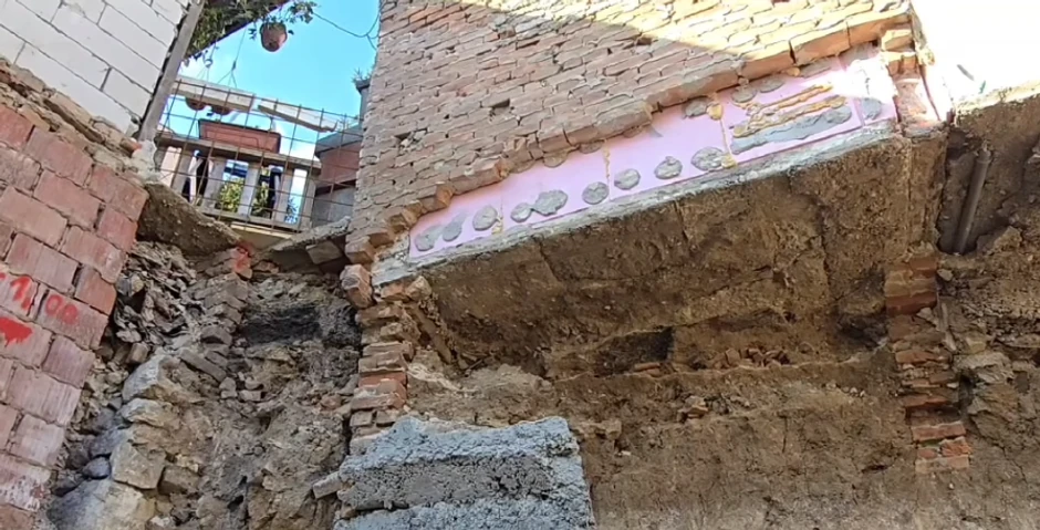 Urušavanje zemljišta u Pirotskoj ulici na Voždovcu