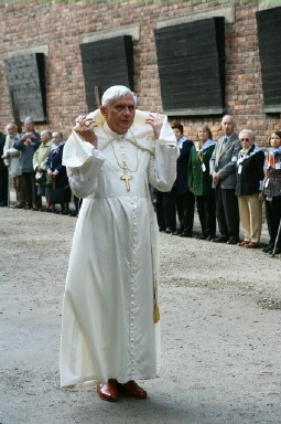 POLAND-POPE-VISIT-BENEDICT