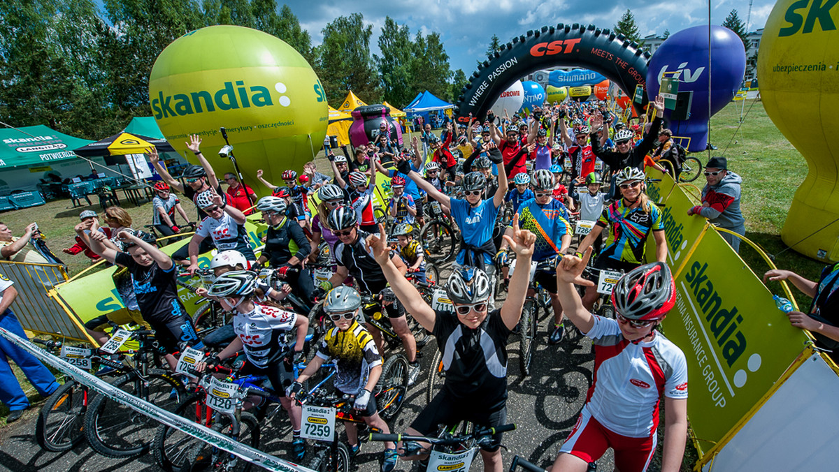 W Polsce nie brakuje kolarzy amatorów, którzy chcą podejmować coraz trudniejsze wyzwania. Dla nich dedykowany jest wyścig Bukovina Lang Team Maraton MTB, najtrudniejszy maraton organizowany przez Czesława Langa. Tradycyjnie nie zabraknie też oferty rekreacyjnej - na trasie parady rodzinnej poradzą sobie nawet kilkuletnie dzieci. Ściganie wokół Bukowiny Tatrzańskiej rozpocznie się już w sobotę.