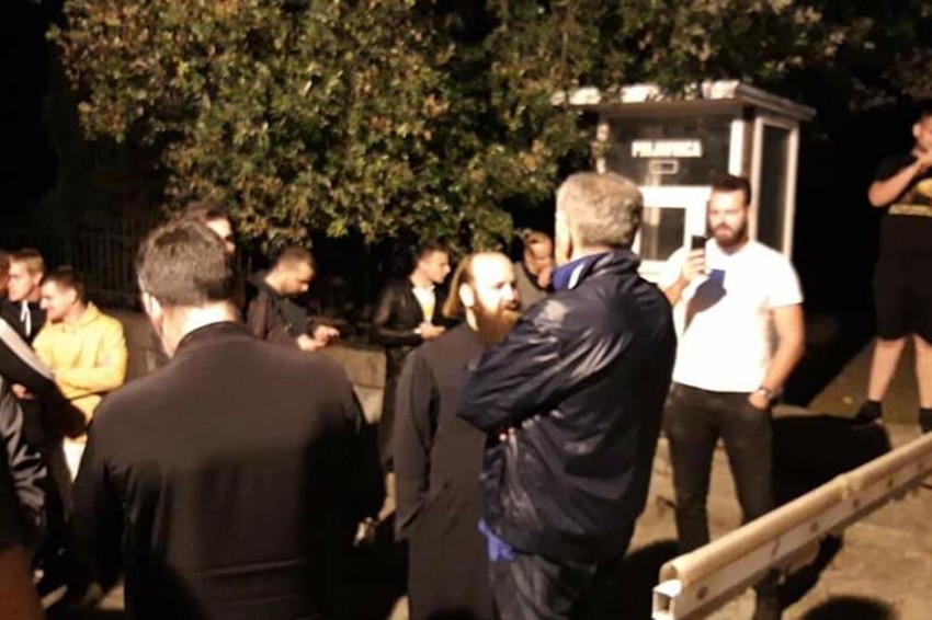 Ispred Odeljenja bezbednosti u Danilovgradu