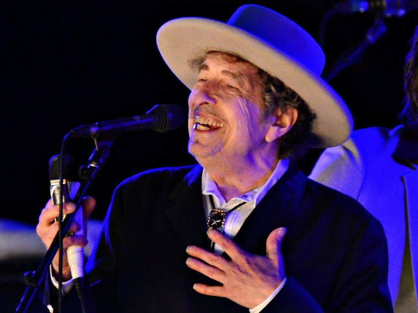 Bob Dylan nie odbierze osobiście nagrody Nobla w Sztokholmie