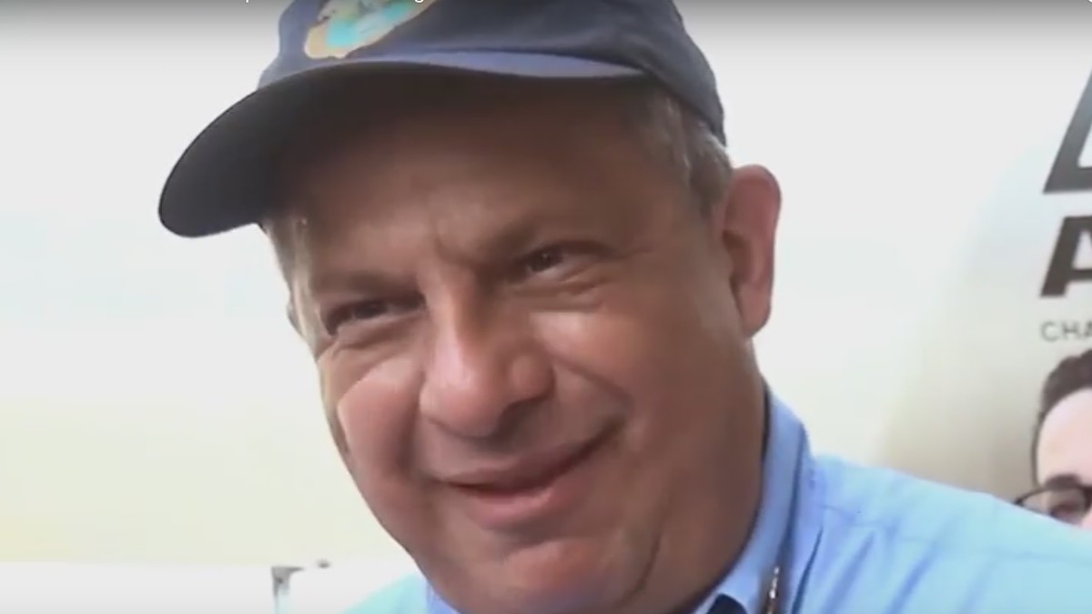 Luis Giljermo Solis YT