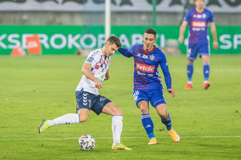 Pilka nozna. PKO Ekstraklasa. Gornik Zabrze - Piast Gliwice. 20.11.2020