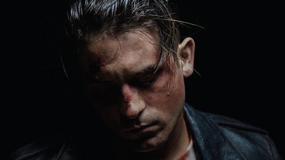 Nowy album „białego” rapera jest zrealizowany z wyjątkowym rozmachem. Nadal lokuje on jednak jego autora w kręgu popowej odmiany stylu. Dlatego G-Eazy raczej będzie nim konkurował z The Weekndem niż z Eminemem.