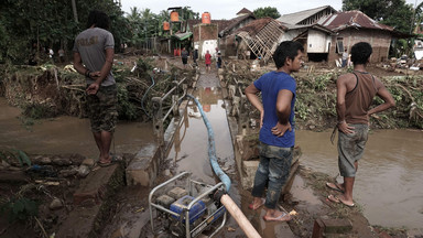 Indonezja: dziesiątki ofiar powodzi na popularnej wyspie