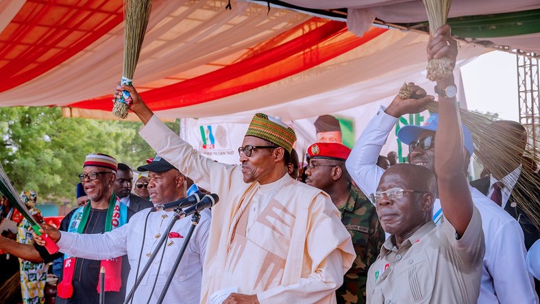 President Muhammadu Buhari at a campaign rally (Punch)
