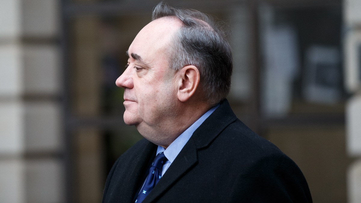 Szkocja: Alex Salmond oskarżony o molestowanie i próby gwałtu