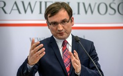 Ziobro: Pan Timmermans teraz będzie stał po naszej stronie