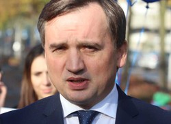 Szymon Hołownia skierował list Zbigniewa Ziobry do komisji śledczych