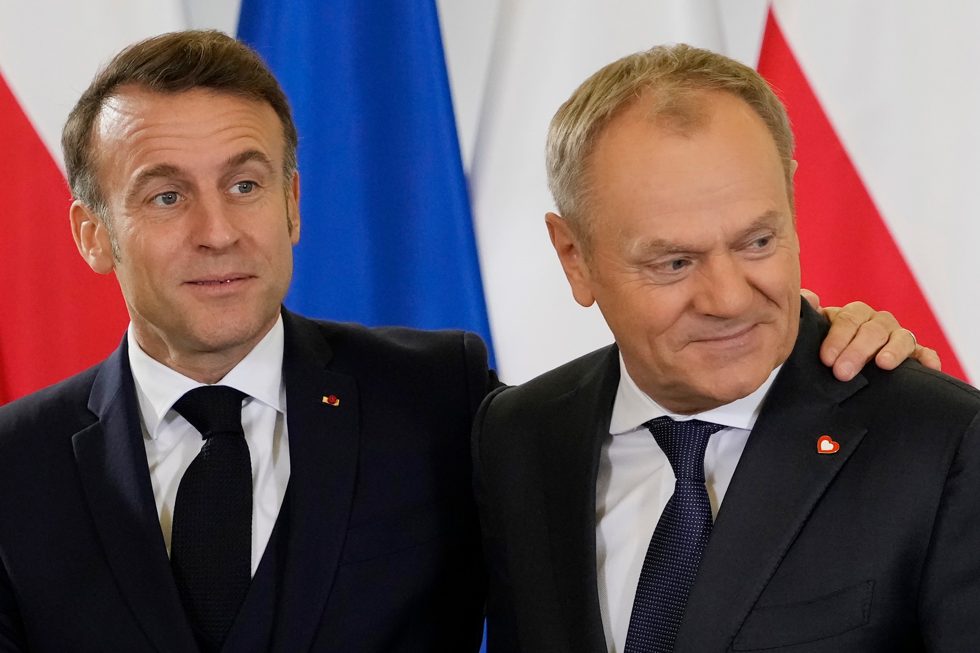 Poľský premiér Donald Tusk po rokovaniach s francúzskym prezidentom Emmanuelom Macronom.