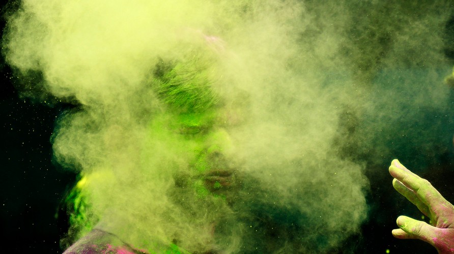 Kolorowe święto Holi w Indiach