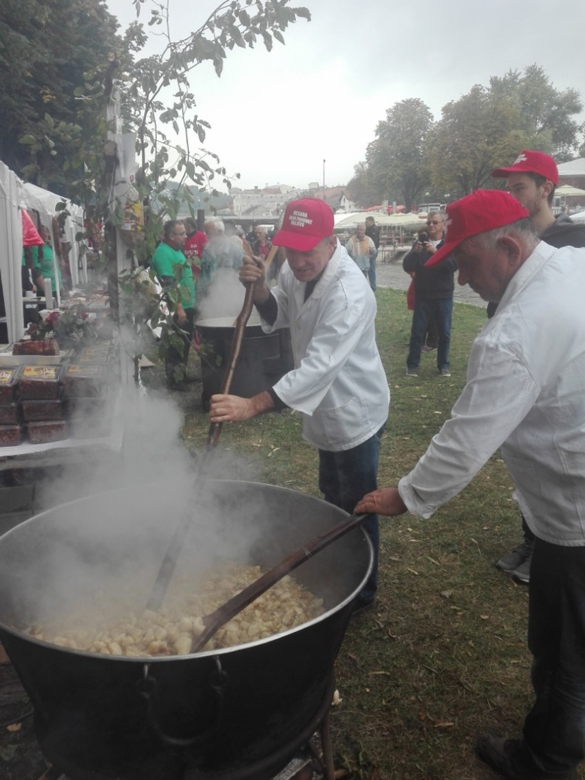 "Čvarkijade" su među omiljenim "ijadama"
