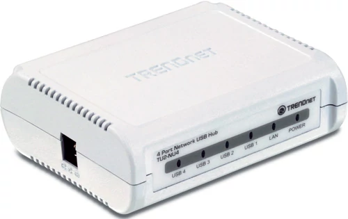 TRENDnet TU2-NU4 to hub USB, ale sieciowy. Podłączone do rutera urządzenie udostępnia przez sieć swoje gniazda USB. Możemy podłączyć do nich na przykład drukarkę, dysk twardy czy pendrive i korzystać z tych sprzętów za pomocą dowolnego komputera podłączonego do tej samej sieci co hub. Wadą tego rozwiązania jest niska prędkość przesyłania danych