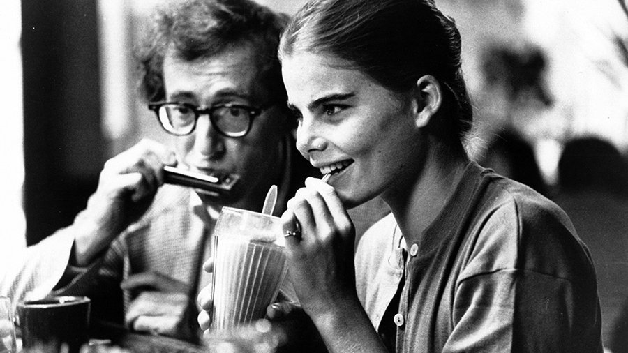 Woody Allen jako Isaac Davis i Mariel Hemingway jako Tracy w filmie "Manhattan" (1979)