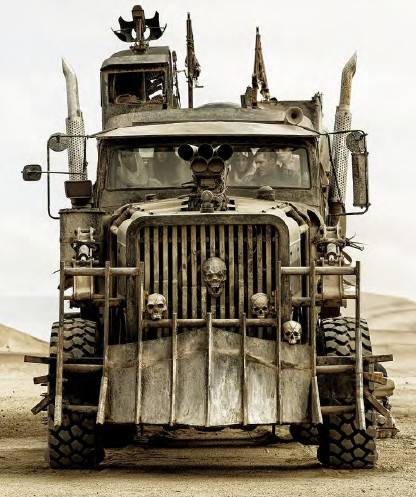 Samochody z filmu Mad Max: Fury Road sprzedawane na aukcji