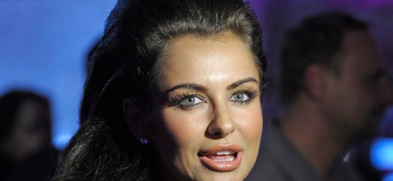 Siwiec: Sprzedają się cycki i pupa, a nie szlachetne intencje