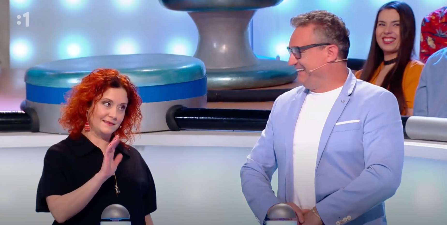 Speváčka Lucia Šoralová a Marcel Forgáč v relácii Záhady tela.