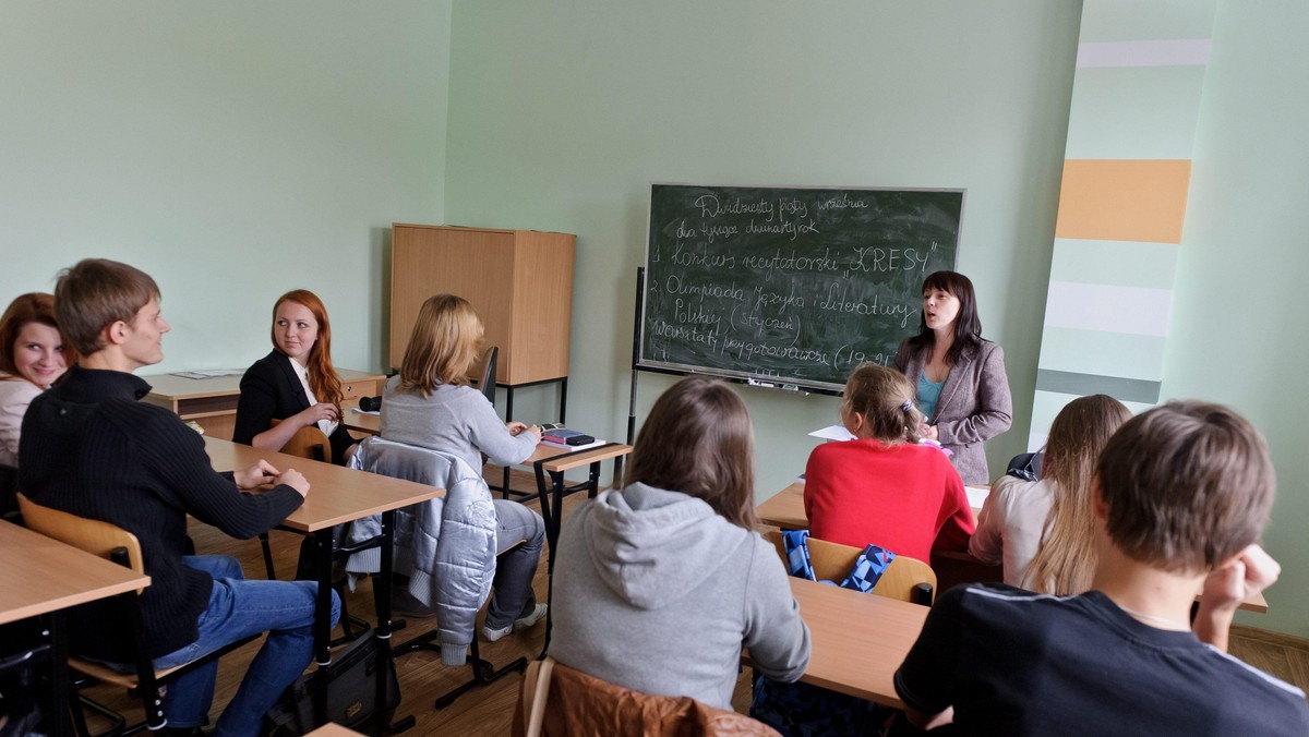 BIAORU GRODNO POLSKA SZKOA