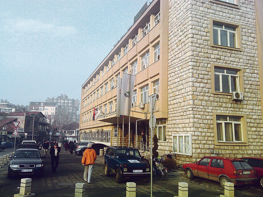 Deca će dobiti po 10.000 dinara: Novi Pazar