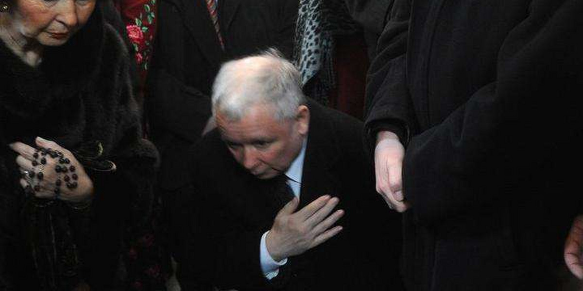 Jarosław Kaczyński, modlitwa, kościół