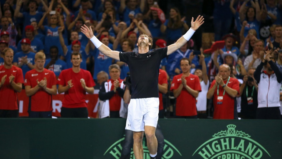 Andy Murray pod znakiem zapytania postawił swój występ w ATP World Tour Finals ze względu na finał Pucharu Davisa. Szkot naraża się nie tylko na stratę 100 tys. funtów startowego, ale też karę finansową, ponieważ turniej w O2 w Londynie jest obowiązkowy. Na reakcję ATP nie trzeba było długo czekać.