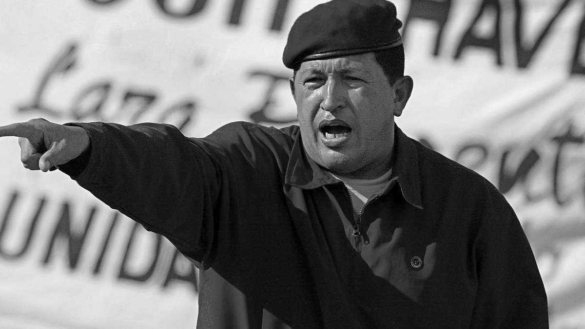 W wieku 58 lat zmarł prezydent Wenezueli Hugo Chavez. Jego niesamowita kariera rozpoczęła się w bardzo pechowy sposób. Gdy zdobył władzę wszyscy zapomnieli ogromną porażkę z 1992 roku. Śmierć Chaveza oznacza, że zagrożone jest dzieło, któremu poświęcił całe swoje życie. Zabrakło kilku lat.