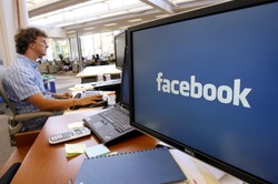 Blackout Facebooka w Europie: sfrustrowani internauci szturmowali Twittera
