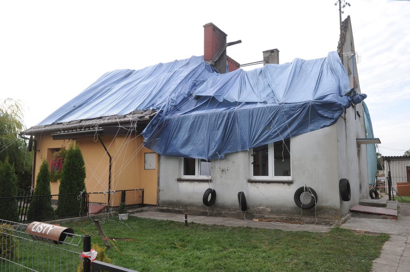 Podpaliły własny dom, żeby rodzice dostali  nowy od Państwa w mieście