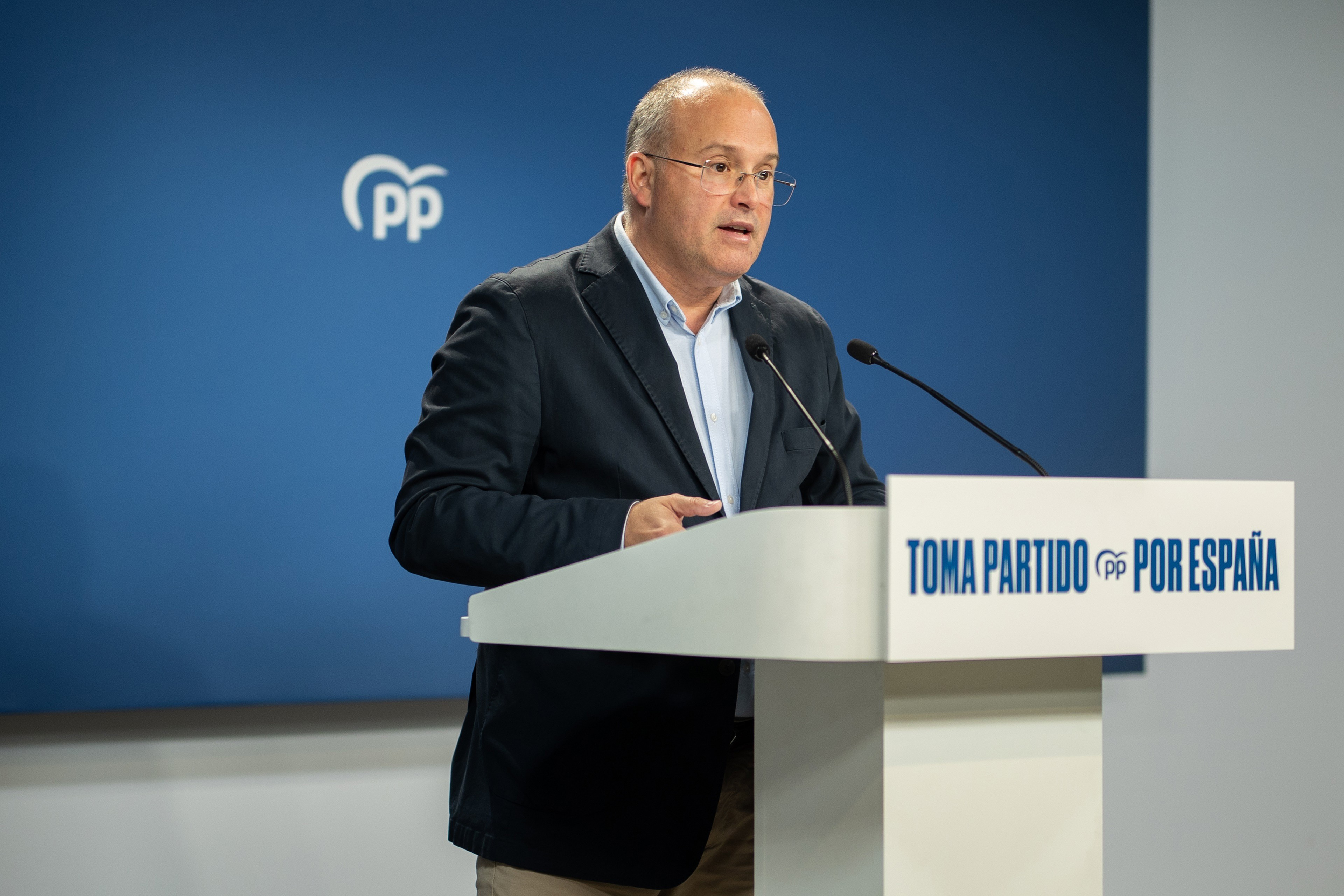 Un informe de la UCO implica al ministro Torres en el caso Koldo - PP pide dimisión