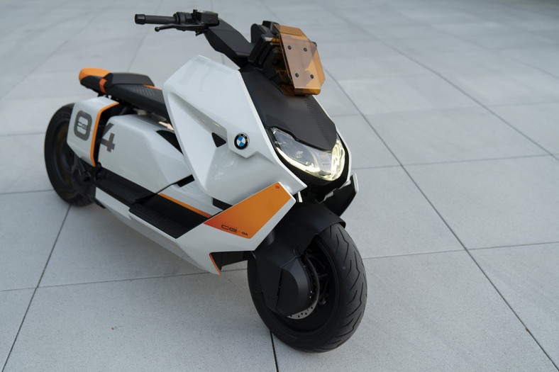 BMW Motorrad Concept Definition