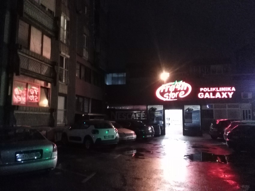 Priština noću:Prodavnice rade do 24h