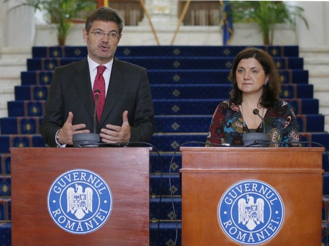 Rafael Catala Polo i Raluca Alexandra Pruna