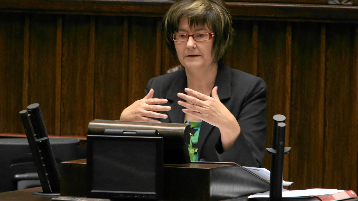 Rzecznik Praw Obywatelskich Irena Lipowicz zaapelowała o pokojowy przebieg protestów związków zawodowych w stolicy. Według niej demonstracja ma na celu zakłócenie pewnego zwykłego rytmu i cierpią na tym często zwykli przechodnie.