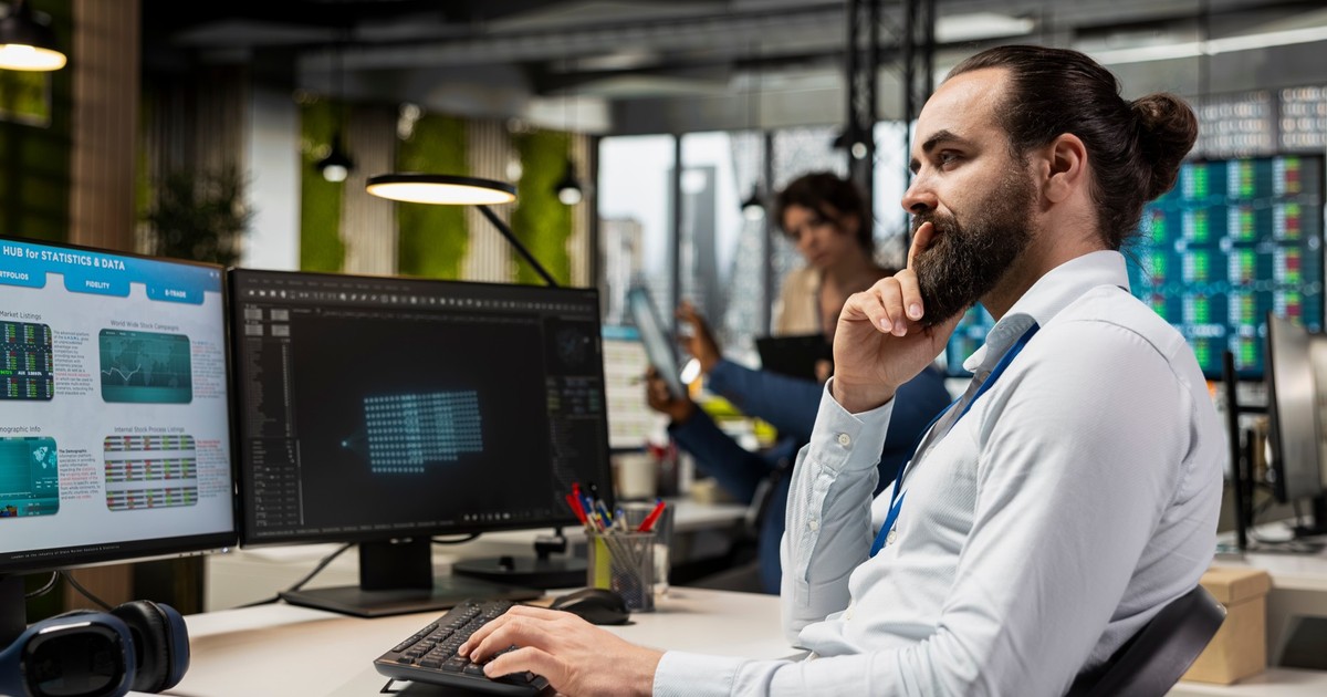 Najpierw zwalniali, teraz zatrudniają ponownie. Tam sztuczna inteligencja się nie sprawdziła