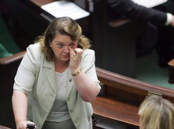 Beger "beknie" za fałszowanie podpisów?